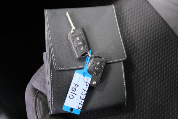 Volkswagen Polo 1.0 TSI Life Automaat - Airco, Cruise.