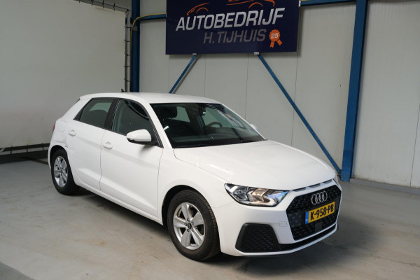Audi A1 Sportback 25 TFSI Pro Line Automaat - N.A.P. Airco, Cruise, Navi.