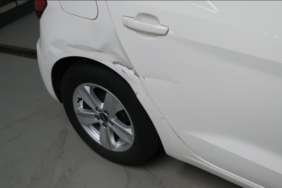 Audi A1 Sportback 25 TFSI Pro Line Automaat - N.A.P. Airco, Cruise, Navi.