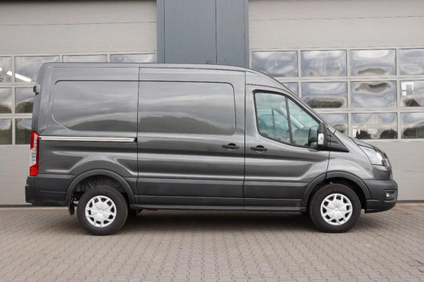 Ford Transit 2.0 TDCi 170PK L2H2 l AUTOMAAT l TREKHAAK l PDC