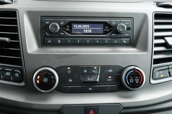 Ford Transit 2.0 TDCi 170PK L2H2 l AUTOMAAT l TREKHAAK l PDC