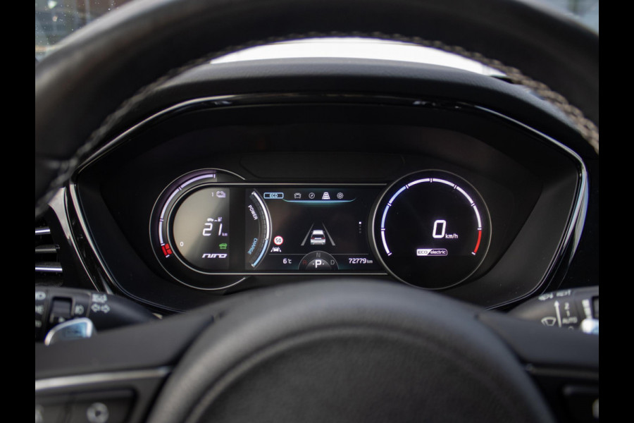 Kia e-Niro ExecutiveLine 64 kWh | Trekhaak | 3 Fase | Stoel en stuurverwarming |