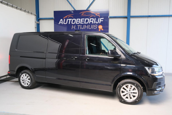 Volkswagen Transporter 2.0 TDI L2H1 Highline Automaat - N.A.P. Airco, Cruise, PDC, Navi, Camera, Trekhaak.