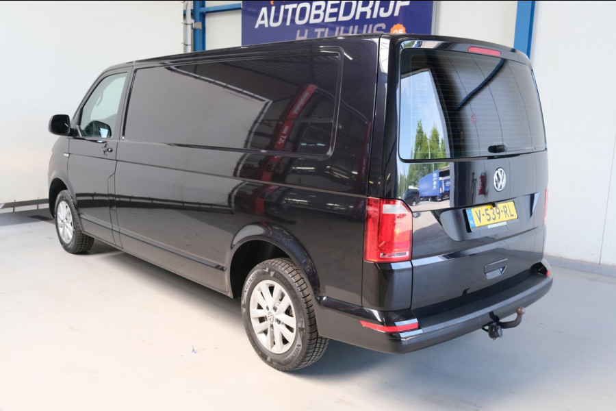 Volkswagen Transporter 2.0 TDI L2H1 Highline Automaat - N.A.P. Airco, Cruise, PDC, Navi, Camera, Trekhaak.