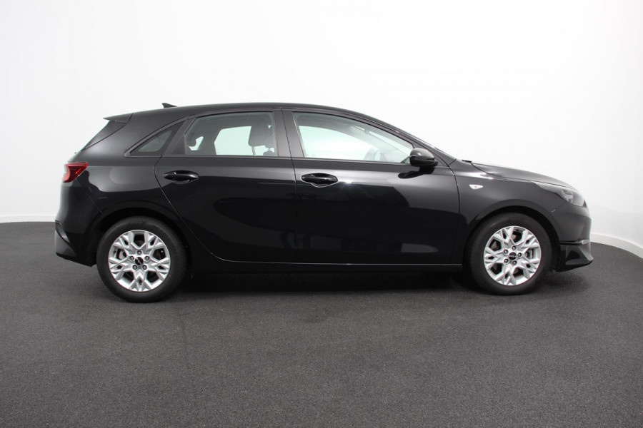 Kia Ceed 1.0 T-GDi Comfort | Navigatie | Apple Carplay/ Android Auto | Airco | Dab | Camera | Lichtmetalen Velgen