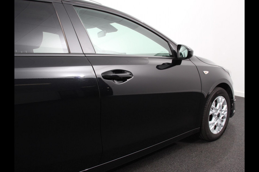 Kia Ceed 1.0 T-GDi Comfort | Navigatie | Apple Carplay/ Android Auto | Airco | Dab | Camera | Lichtmetalen Velgen