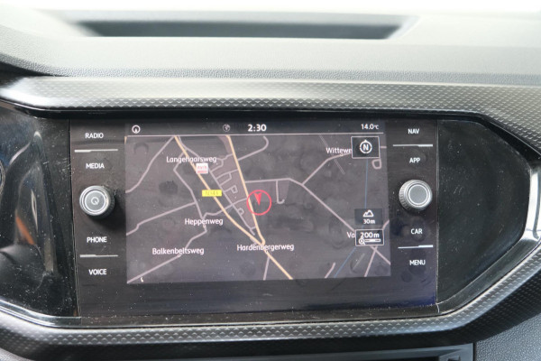 Volkswagen T-Cross 1.0 TSI Life Automaat - Airco, Cruise, Navi, PDC, Trekhaak.