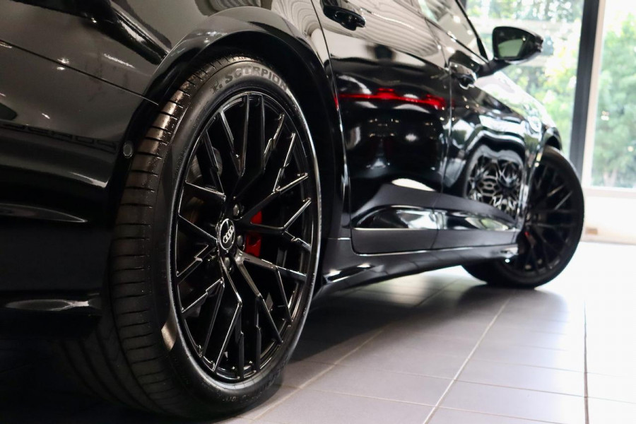 Audi A6 Avant 55 TFSI e Q Competition PANO|ACC|VOL