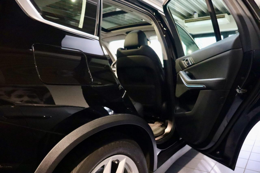 BMW X5 xDrive45e HighEx|Innovatie|LASER|PANO|Hud|TrkHk