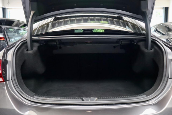 Mercedes-Benz A-Klasse 180d Premium + AMG|PANO|Sfeer|CAM