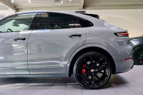 Porsche Cayenne Coupé 3.0 E-Hybrid Artic|PANO|22inch|Display