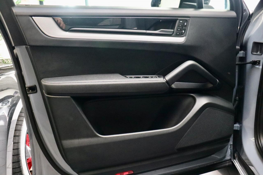 Porsche Cayenne Coupé 3.0 E-Hybrid Artic|PANO|22inch|Display