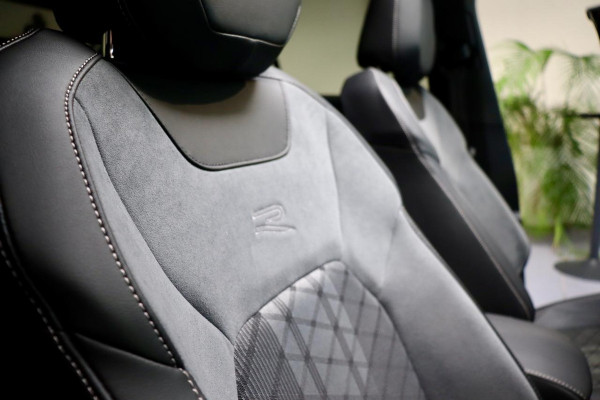 Volkswagen T-Roc 1.5 TSI R-Line Ed PANO|IQ|Digitaal Dash|VOL