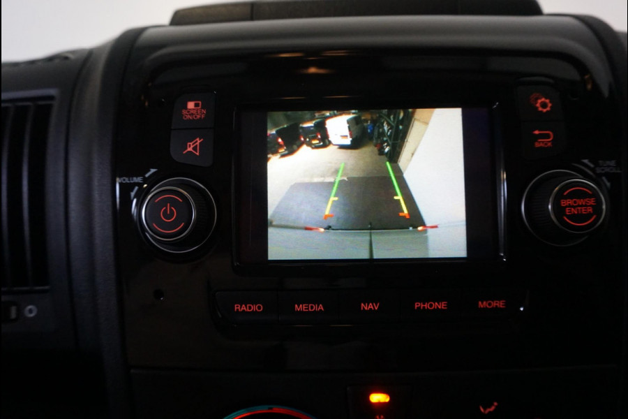 Opel Movano 2.2D 140 L2H2 Edition Opel Movano 2.2D 140  L2H2 Edition Airco  Navi PDC Trekhaak Cruise control Nieuw Model