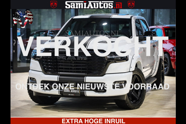 Dodge Ram 1500 GEEN MEERPRIJS | ALL IN | HELLCAT WHEELS | WIDE BODY | Laramie Night | 420Pk 636 Nn | Extra Groot Scherm + Passagiers Scher Comfortabele Dubbele Cabine met Royale 5 Zitplaatsen | Nu Leverbaar uit Voorraad | Voorraad Nr 2223 - 5047