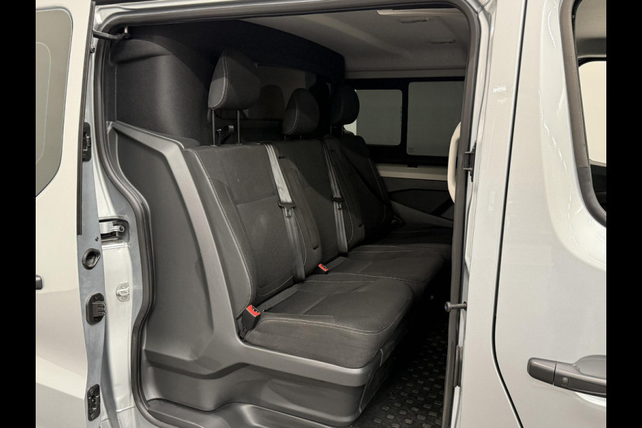 Renault Trafic 2.0 Blue dC1 150 EDC T29 L2H1 Extra Dubbele Cabine Navigatie Airco Lichtmetalen velgen Betimmering Trekhaak Camera Parkeer sensoren Dab