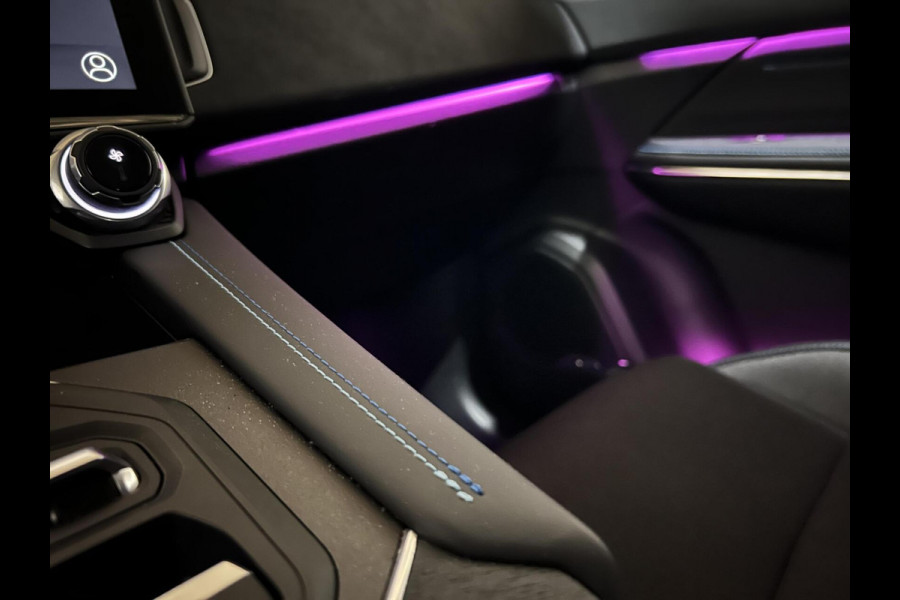 Lynk & Co 01 1.5 Plug-in Black Edition Sfeerver. 360° NAP