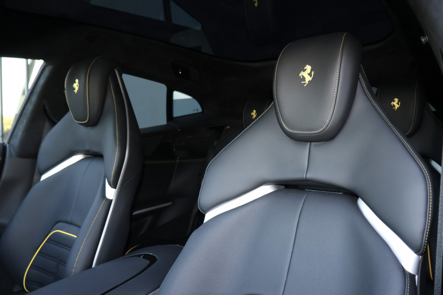 Ferrari Purosangue 6.5 V12 | NEW | INCL. VAT/BPM | NO REGISTRATION | 135K OPTIONS | CARBON WHEELHOUSE, R+F DIFFUSERS, UNDERDOOR, MIRRORS, DOORPANEL MASSAGE REAR SEATS | FULL LEATHER PACK | DIGITAL REAR VIEW CAMERA | PRIVACY GLASS | REAR SEATS COOLED/HEATED | BURMESTER HIGH END AUDIO | ACTIVE MATRIX LED HEADLIGHTS | VAT REF. |