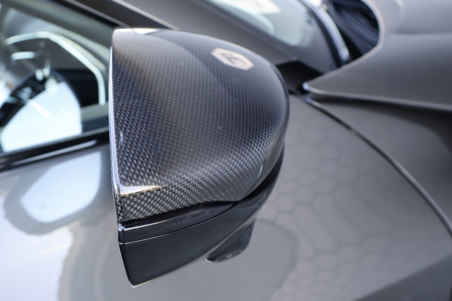 Ferrari Purosangue 6.5 V12 | NEW | INCL. VAT/BPM | NO REGISTRATION | 135K OPTIONS | CARBON WHEELHOUSE, R+F DIFFUSERS, UNDERDOOR, MIRRORS, DOORPANEL MASSAGE REAR SEATS | FULL LEATHER PACK | DIGITAL REAR VIEW CAMERA | PRIVACY GLASS | REAR SEATS COOLED/HEATED | BURMESTER HIGH END AUDIO | ACTIVE MATRIX LED HEADLIGHTS | VAT REF. |