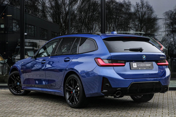 BMW 3 Serie Touring 330e | M-Sport Pro | 2 jaar garantie | Pano | ACC | LCI | Black Edition | Sfeerverlichting | Driving Assistant