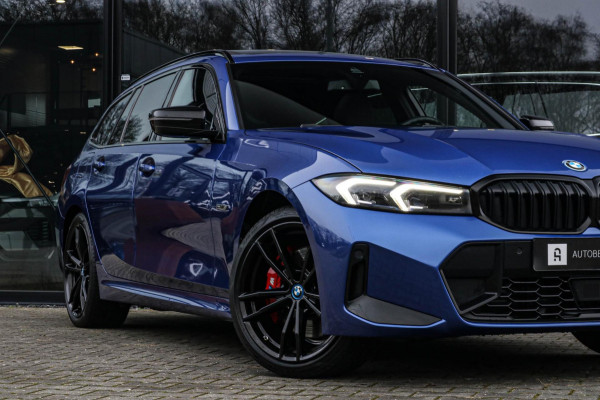 BMW 3 Serie Touring 330e | M-Sport Pro | 2 jaar garantie | Pano | ACC | LCI | Black Edition | Sfeerverlichting | Driving Assistant