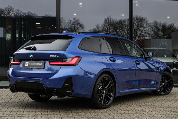 BMW 3 Serie Touring 330e | M-Sport Pro | 2 jaar garantie | Pano | ACC | LCI | Black Edition | Sfeerverlichting | Driving Assistant