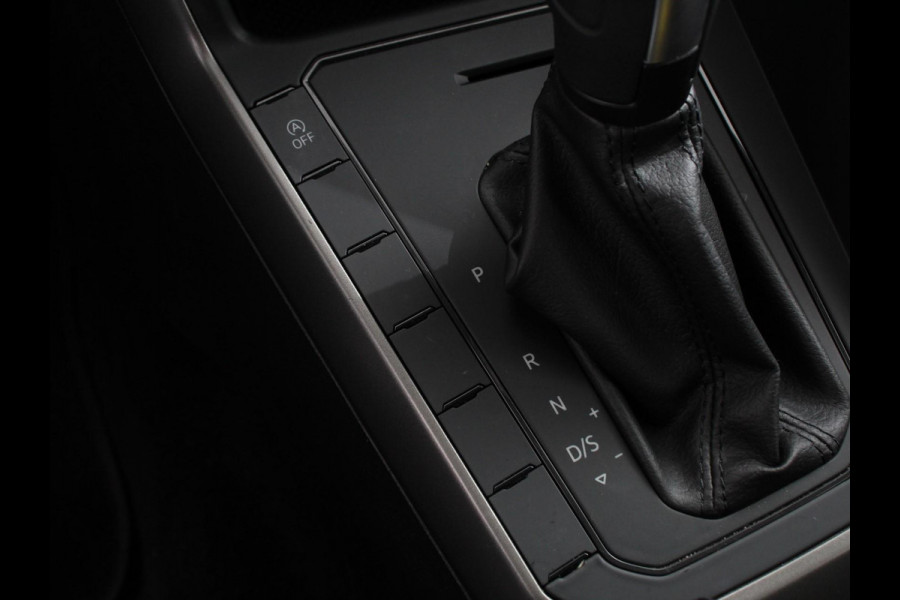 Volkswagen Polo 1.0 TSI DSG Comfortline Connect | Navigatie | Apple Carplay/Android Auto | Climate Control | Adaptive Cruise Control | Extra Getint Glas | Voorstoelen Verwarmd |
