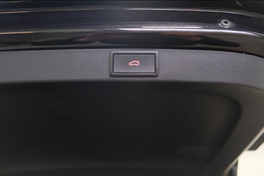 Škoda Octavia Combi 1.0 e-TSI Business Edition Automaat - N.A.P. Airco, Cruise, PDC, Trekhaak.