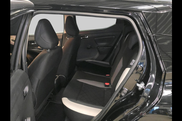 Nissan Micra 0.9 IG-T N-Connecta | Cruisecontrol | Navigatie | Klimaatregeling |