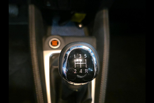 Nissan Micra 0.9 IG-T N-Connecta | Cruisecontrol | Navigatie | Klimaatregeling |