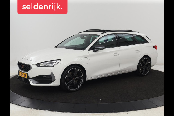CUPRA Leon 1.4 eHybrid VZ | 245pk | Panoramadak | Stoelverwarming | Camera | Carplay | Adaptive cruise | Keyless | Navigatie | 19'' | Sportstoelen | Full LED | PHEV | Plug In