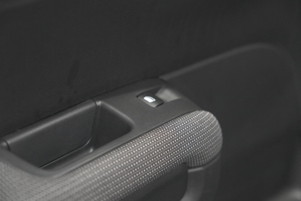 Citroën C3 Aircross PureTech 130 EAT6 Plus | Stoelverwarming | Apple Carplay | Parkeersensoren