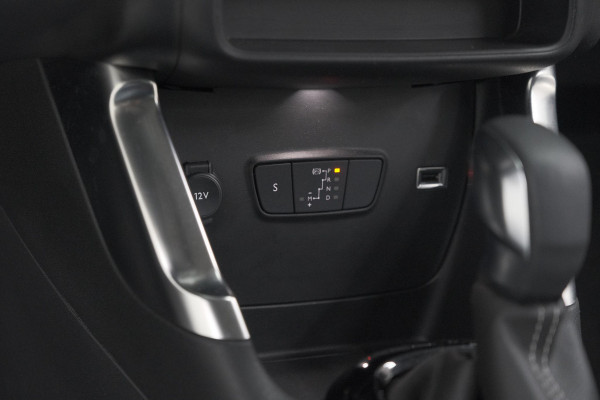 Citroën C3 Aircross PureTech 130 EAT6 Plus | Stoelverwarming | Apple Carplay | Parkeersensoren