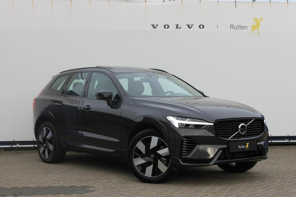 Volvo XC60 T6 350PK Automaat Plug-in hybrid AWD Ultra Dark Head-up display / Semi elektrisch wegklapbare trekhaak / Panoramisch schuif-kanteldak / Harman Kardon audio