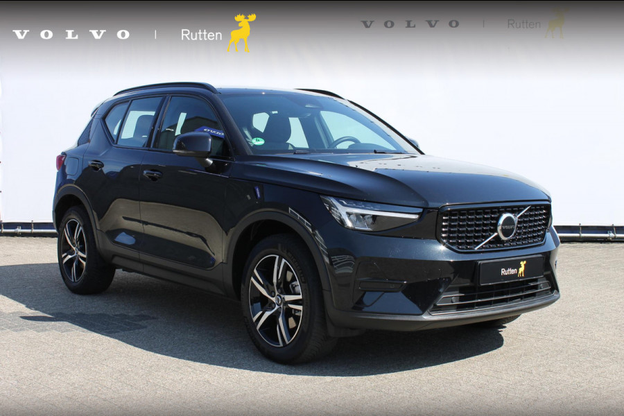 Volvo XC40 B4 211PK Automaat Plus Dark Adaptieve Cruise Control / Semi elektrisch wegklapbare trekhaak / Verwarmbare voorruit / Google Infotainment / Blis / Parkeersensoren voor en achter met parkeercamera