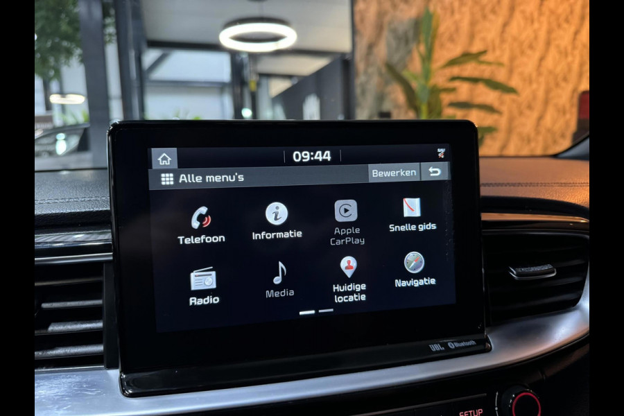 Kia ProCeed 1.6 T-GDI GT Garantie Trekhaak Pano Memory Camera Carplay StuurVW StoelVW Blindspot Elek Achterklep Navi Led Rijklaar