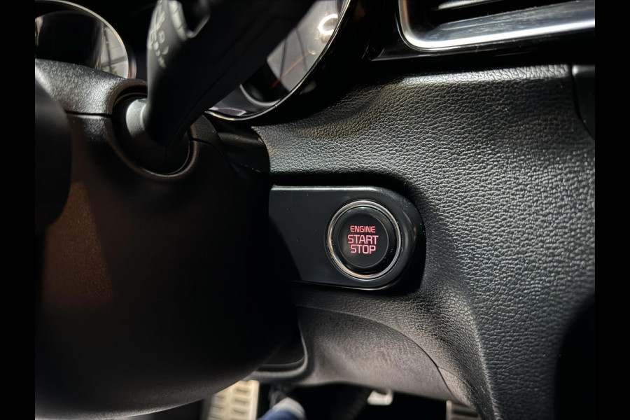 Kia ProCeed 1.6 T-GDI GT Garantie Trekhaak Pano Memory Camera Carplay StuurVW StoelVW Blindspot Elek Achterklep Navi Led Rijklaar