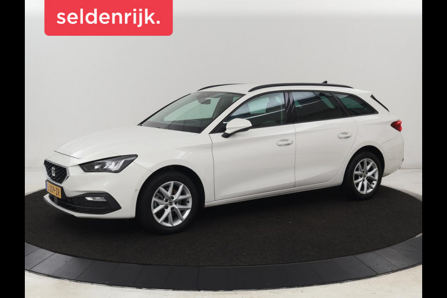 Seat Leon 1.0 TSI Style Intens | Camera | Carplay | Adaptive cruise | Navigatie | DAB | Full LED | Park Assist | Bluetooth | Climate control