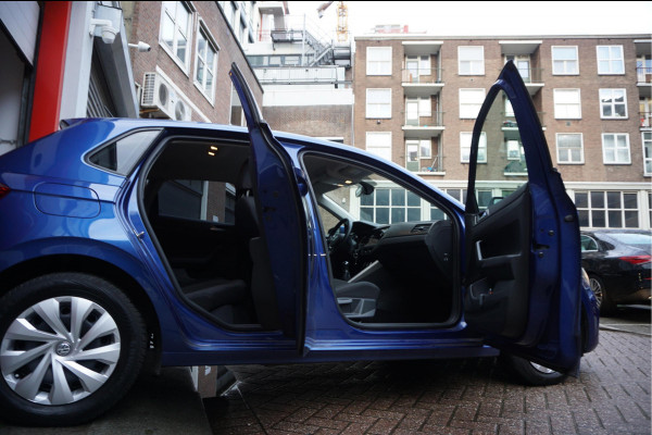 Volkswagen Polo 1.0 TSI Comfortline Executive | NL Auto | VW onderhouden | Apple Carplay | NAVI | Adaptieve cruise control | Parkeersensoren voor en achter | LED pakket |