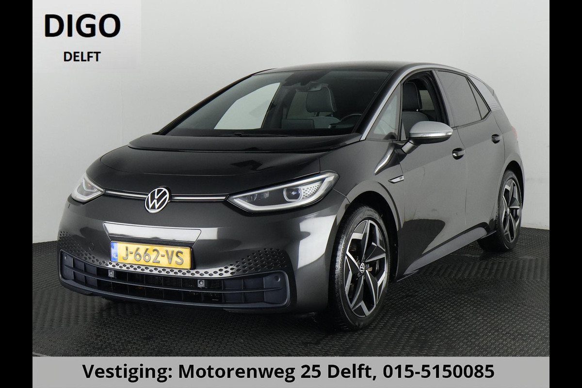 Volkswagen ID.3 First Plus 58 kWh ACCU 89%! BIJNA 2021 . STUUR & STOEL VERWARMING . PARKEERSENSOREN VOOR/ACHTER .