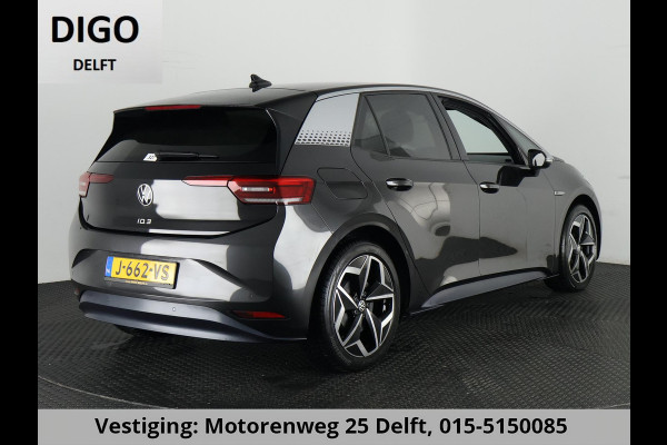Volkswagen ID.3 First Plus 58 kWh ACCU 89%! BIJNA 2021 . STUUR & STOEL VERWARMING . PARKEERSENSOREN VOOR/ACHTER .