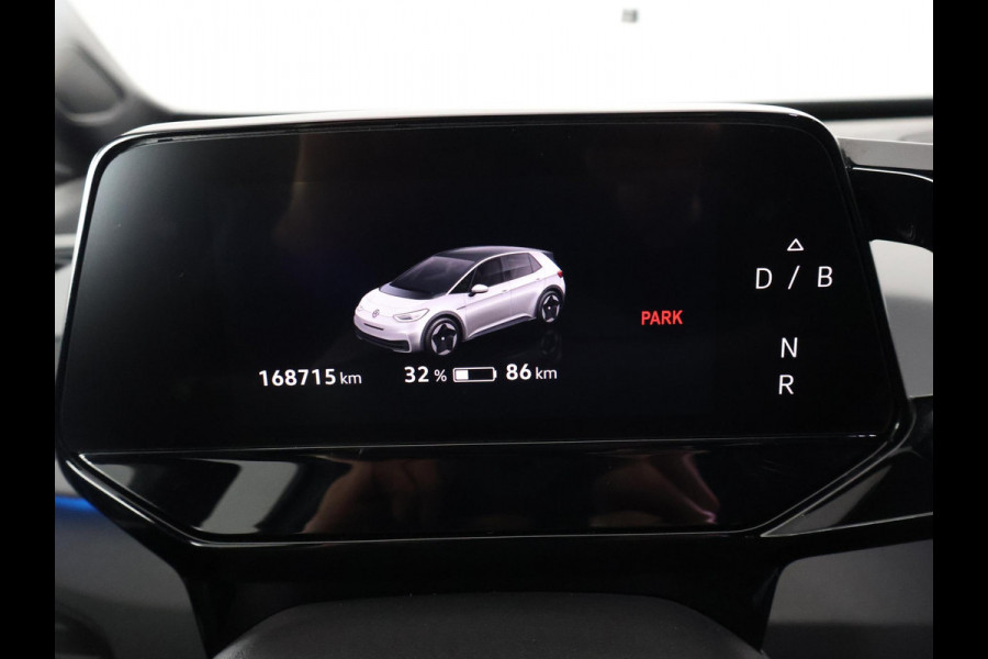 Volkswagen ID.3 First Plus 58 kWh ACCU 89%! BIJNA 2021 . STUUR & STOEL VERWARMING . PARKEERSENSOREN VOOR/ACHTER .