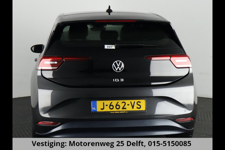 Volkswagen ID.3 First Plus 58 kWh ACCU 89%! BIJNA 2021 . STUUR & STOEL VERWARMING . PARKEERSENSOREN VOOR/ACHTER .