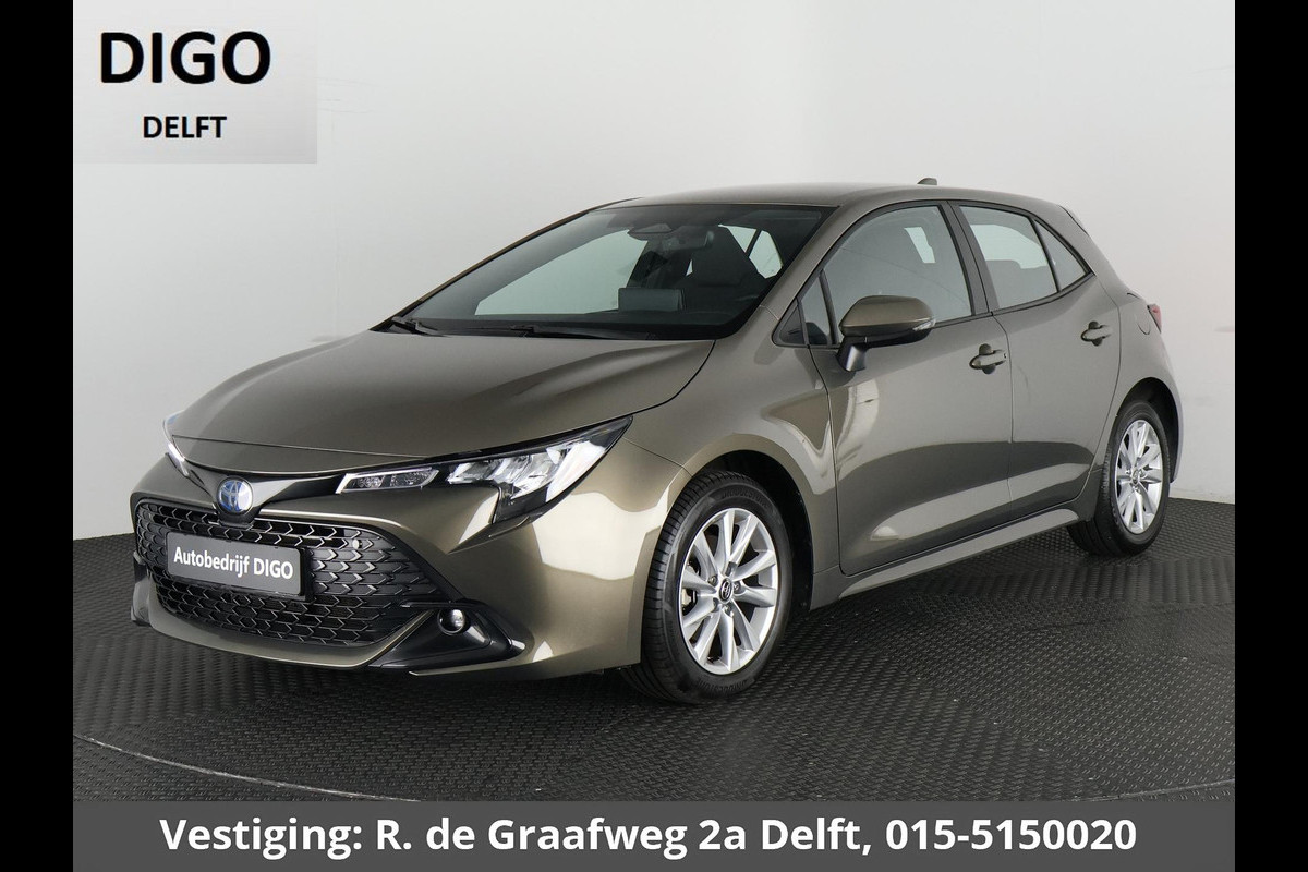 Toyota Corolla Hybrid 140 Business | Stuur-/& Stoelverwarming | Apple Carplay & AndroidAUTO | Navigatie