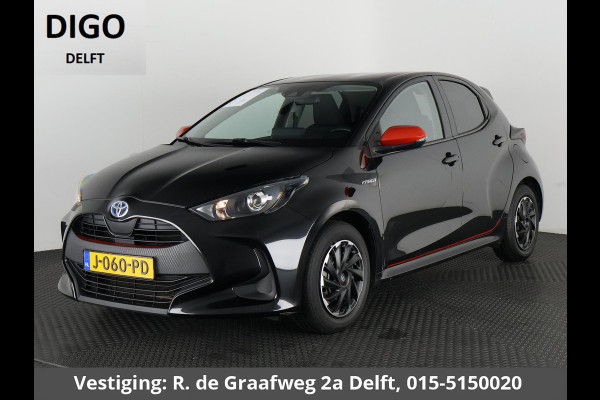 Toyota Yaris 1.5 Hybrid Business Black Edition | Apple Carplay & AndroidAUTO | Privacy Glass |