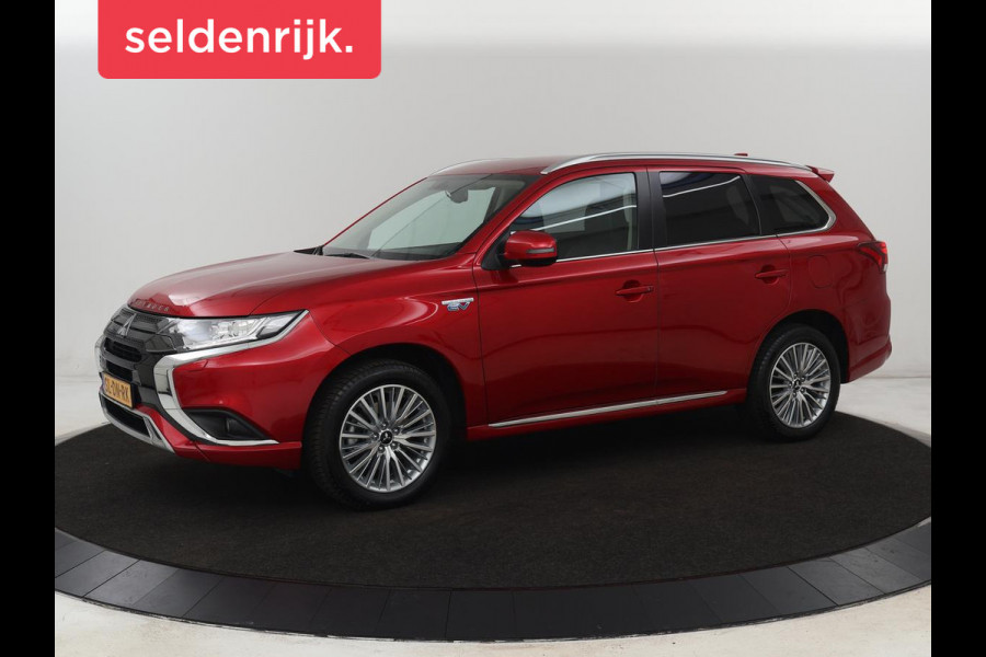 Mitsubishi Outlander 2.4 PHEV Intense | Trekhaak | Stoelverwarming | Leder/Alcantara | Camera | Carplay | Navigatie | Full LED | Cruise control | Plug In