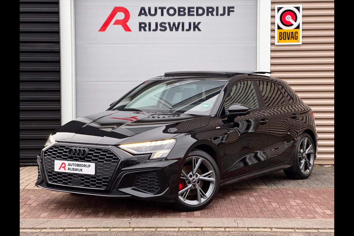 Audi A3 Sportback 35 TFSI S edition Pano/Matrix/Trekhaak/AppleCarPlay