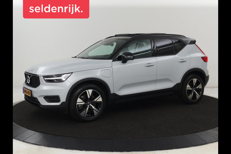 Volvo XC40 1.5 T5 Recharge R Design | Panoramadak | Trekhaak | Stoel & stuurverwarming | 360 Camera | Adaptive cruise | Harman/Kardon | Carplay | Leder/Alcantara | Keyless | Carplay | Navigatie | PHEV | Plug In