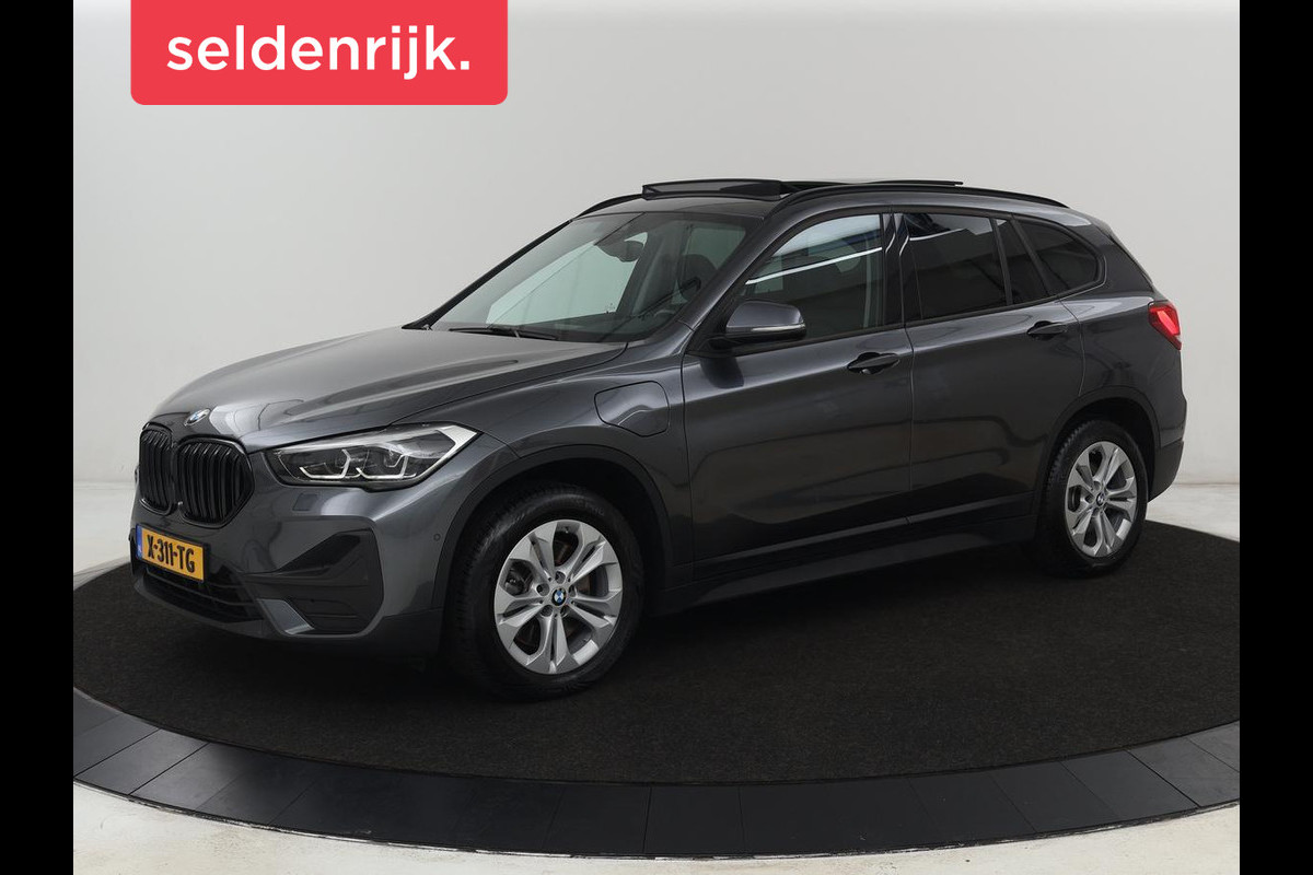 BMW X1 Xdrive25e Edrive Edition | Panoramadak | Stoelverwarming | Full LED | Navigatie | Climate control | Parkeerhulp | Cruise control | PHEV | Plug In