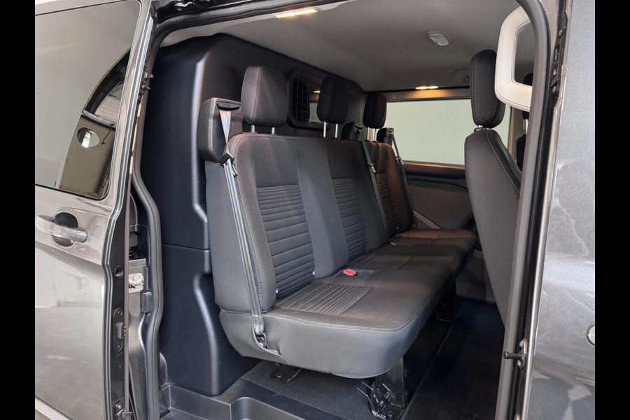 Ford Transit Custom 300 2.0 TDCI L2H1 Limited Dubbele Cabine Navigatie Airco 2 Schuifdeuren Trekhaak Parkeersensoren Carplay DAB